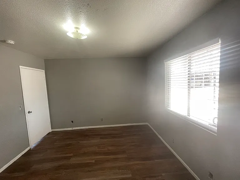Joshua St — Photo 1