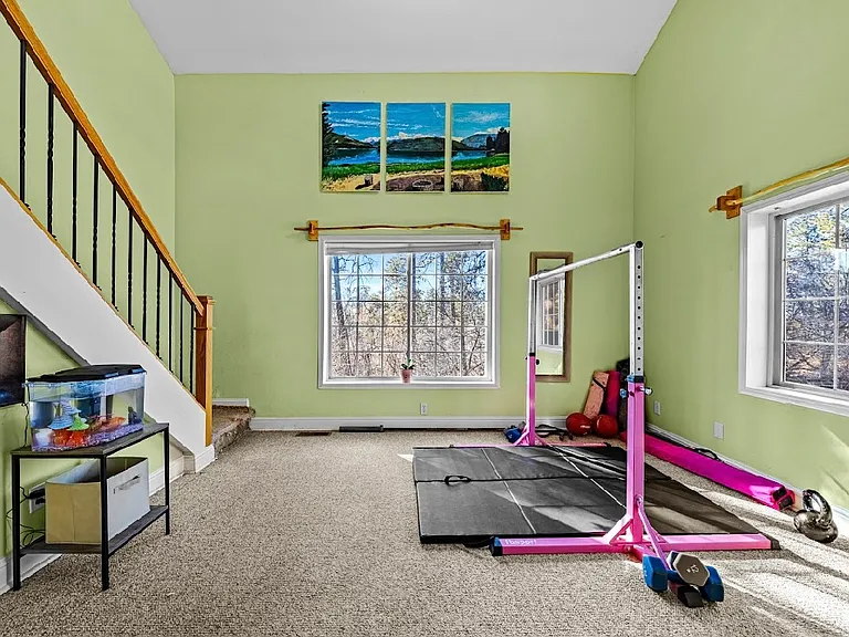 700 Blue Ridge Dr — Photo 16