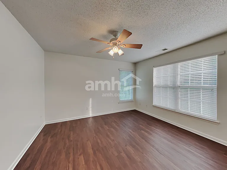 3507 Lusby Ct — Photo 14