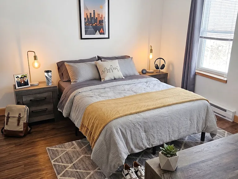423 State St #2 — Photo 2
