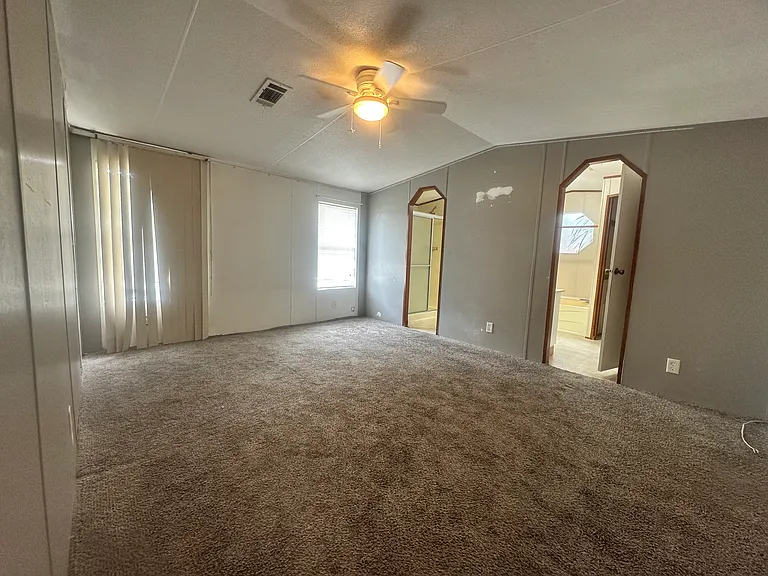 5864 Cartier Rd — Photo 5