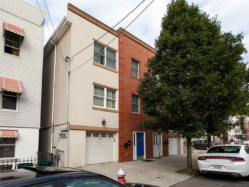 1st image of 276 Griffith St #1