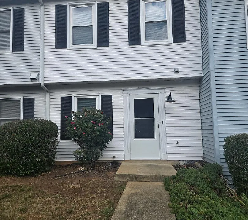 4 Providence Ct