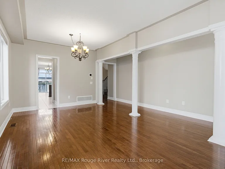 138 Kersey Cres — Photo 4