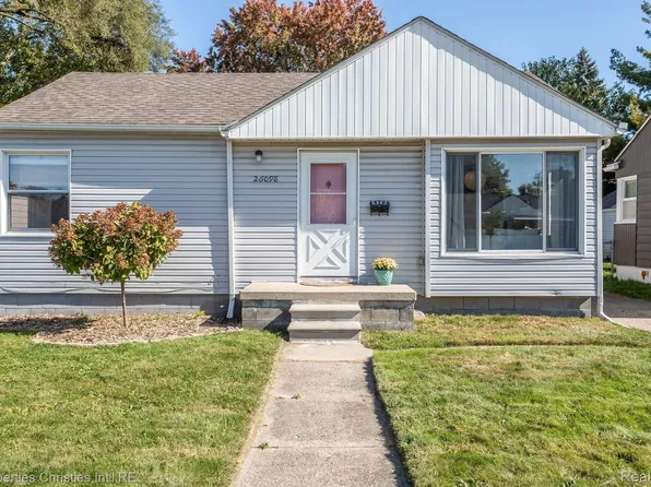 26098 Palmer Blvd, Madison Heights, MI 48071