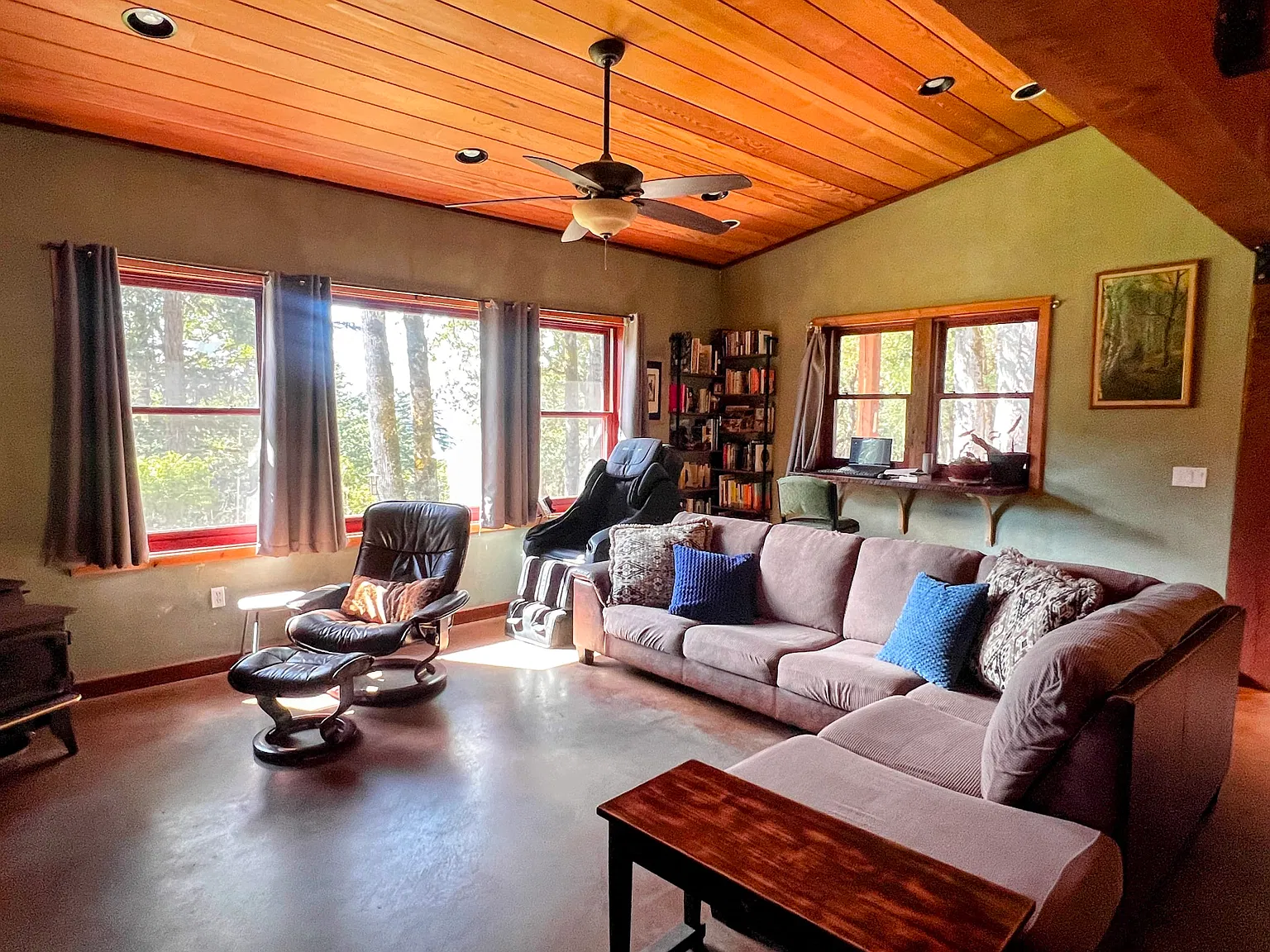 2 bed, $2,200 — Photo 3