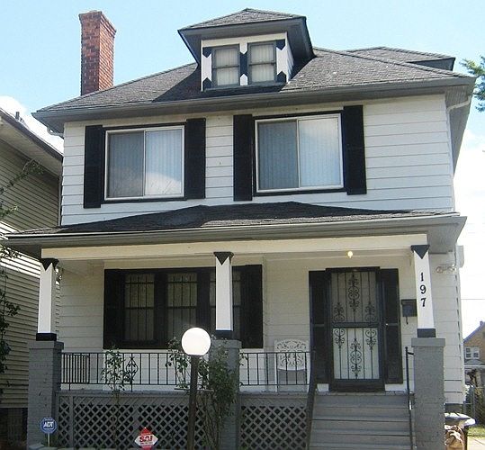 1st image of 197 Waverly St