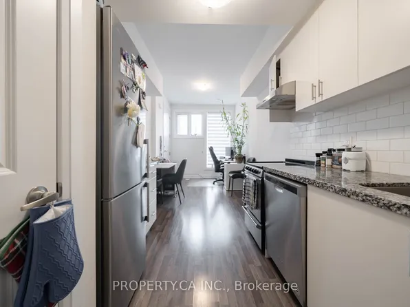 1776 B Lawrence Ave W #1, Toronto, ON M6L 1C9