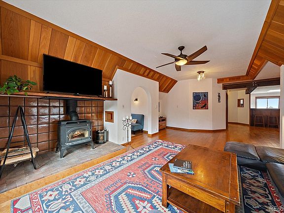 5th image of 6516 Vesuvius Road