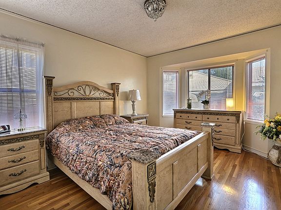 2nd image of 6726 Temple City Blvd