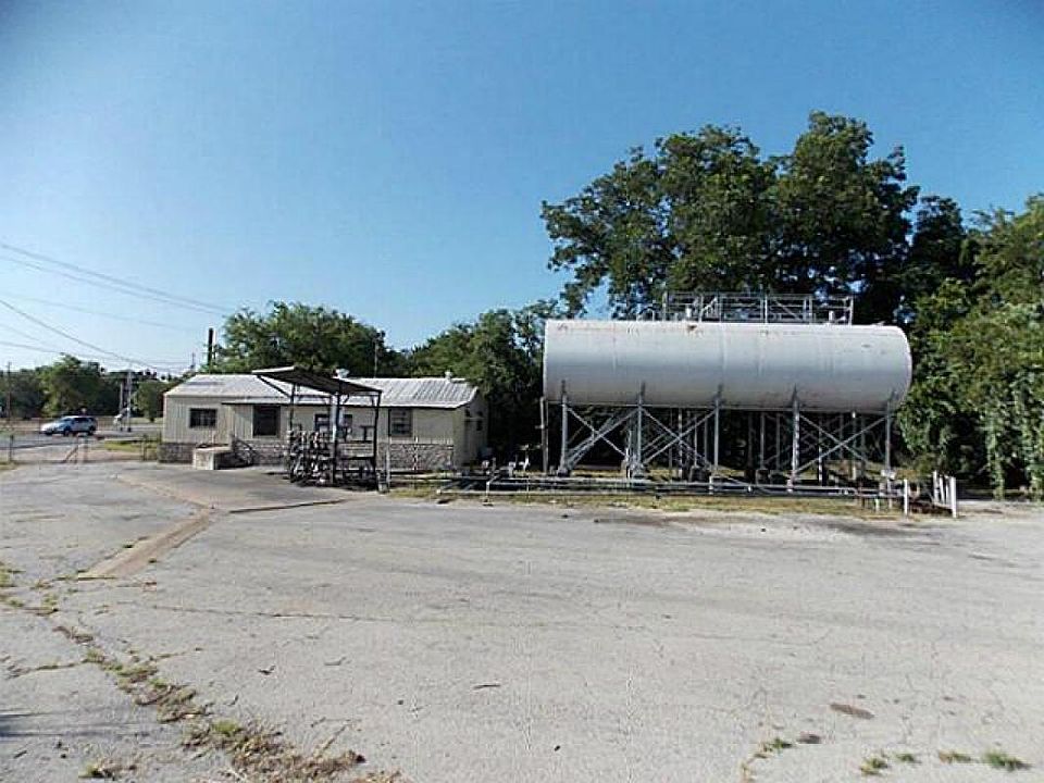 1st image of 603 Lipan Dr