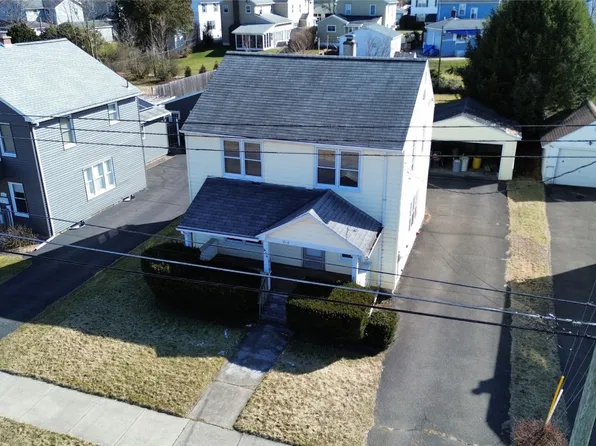 610 Dickson St, Endicott, NY 13760