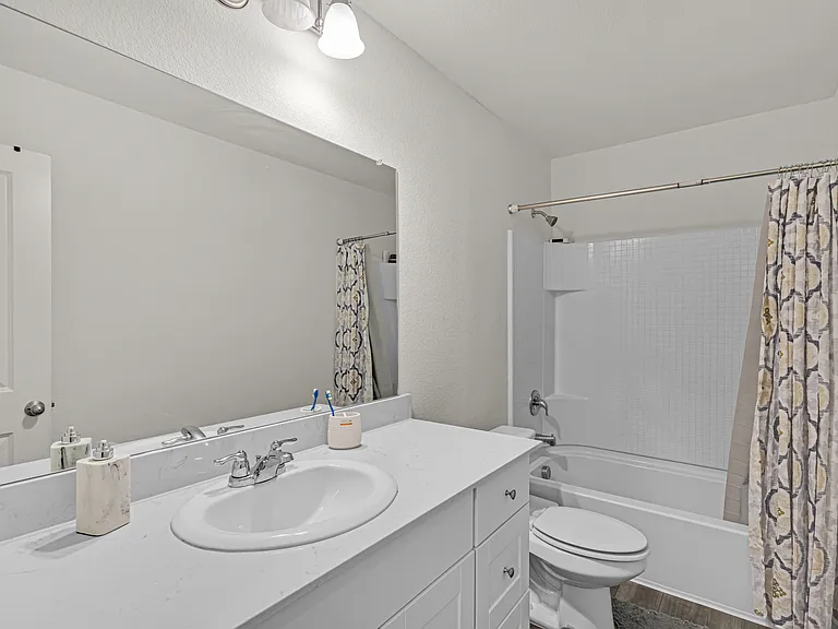 8348 Hawkview Dr — Photo 12