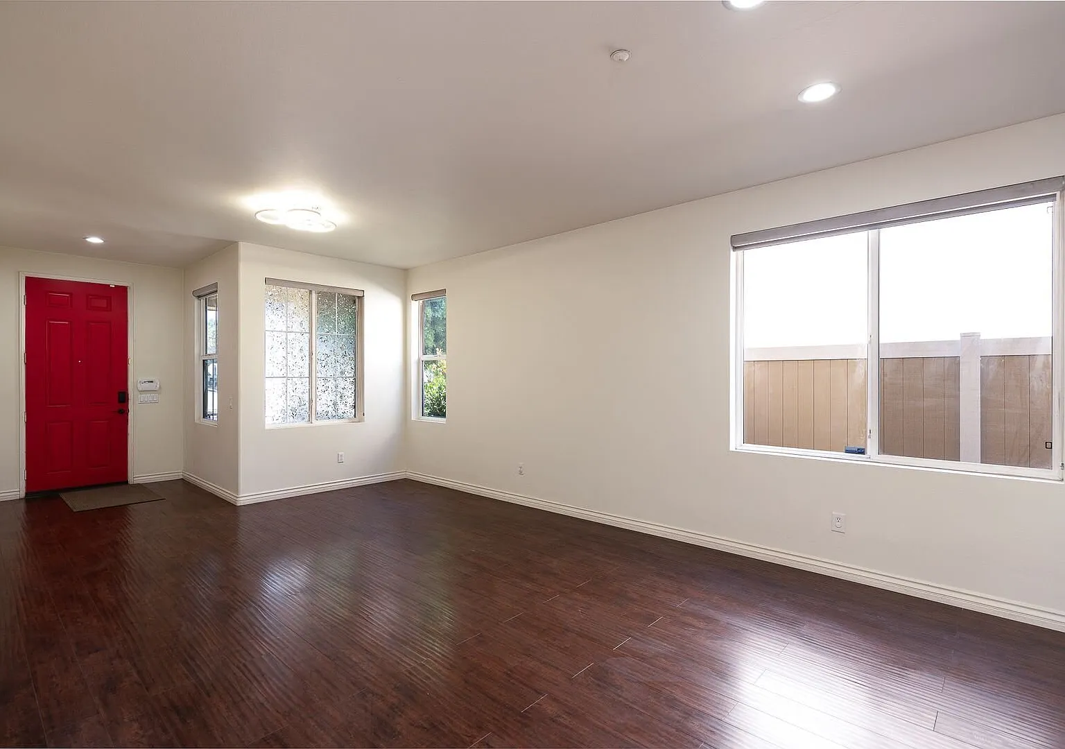 4 Bedroom + 3 Bathroom Home | Valle Del Sol HOA | Oxnard | Unfurnished — Photo 2