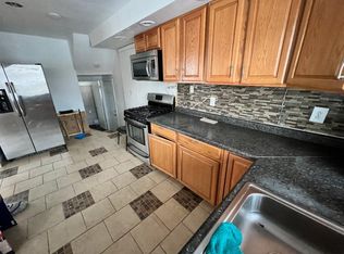11053 S Avenue G, Chicago, IL