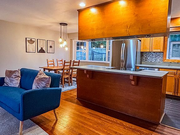 5th image of 6824 Murray Ln