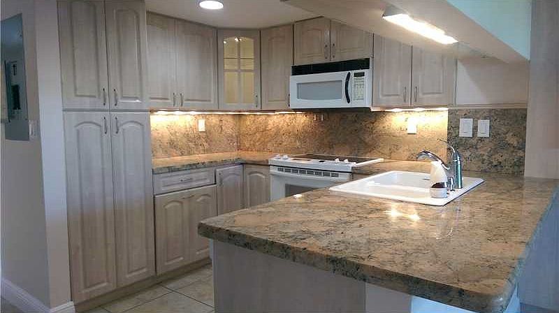 2nd image of 5560 SW 70th Pl S