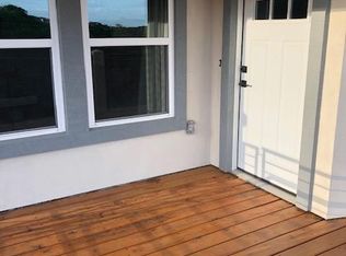 8904 Spring Lake Dr, Austin, TX 78750