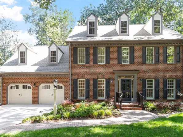 5528 Hawthorne Park, Raleigh, NC 27613