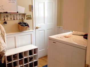 1029 Hillcrest Dr, Neshanic Station, NJ 08853