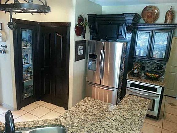 4th image of 12848 Trollope Dr