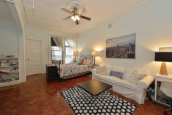 Rented by Susan Finkel, LREB | media 24