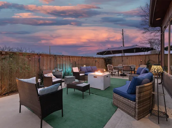 718 Castlewood Dr, Garland, TX 75040