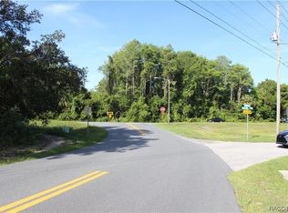 7630 W Seven Rivers Dr, Crystal River, FL 34429