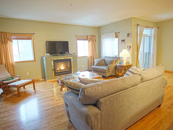 2nd image of 10776 Vale St NW