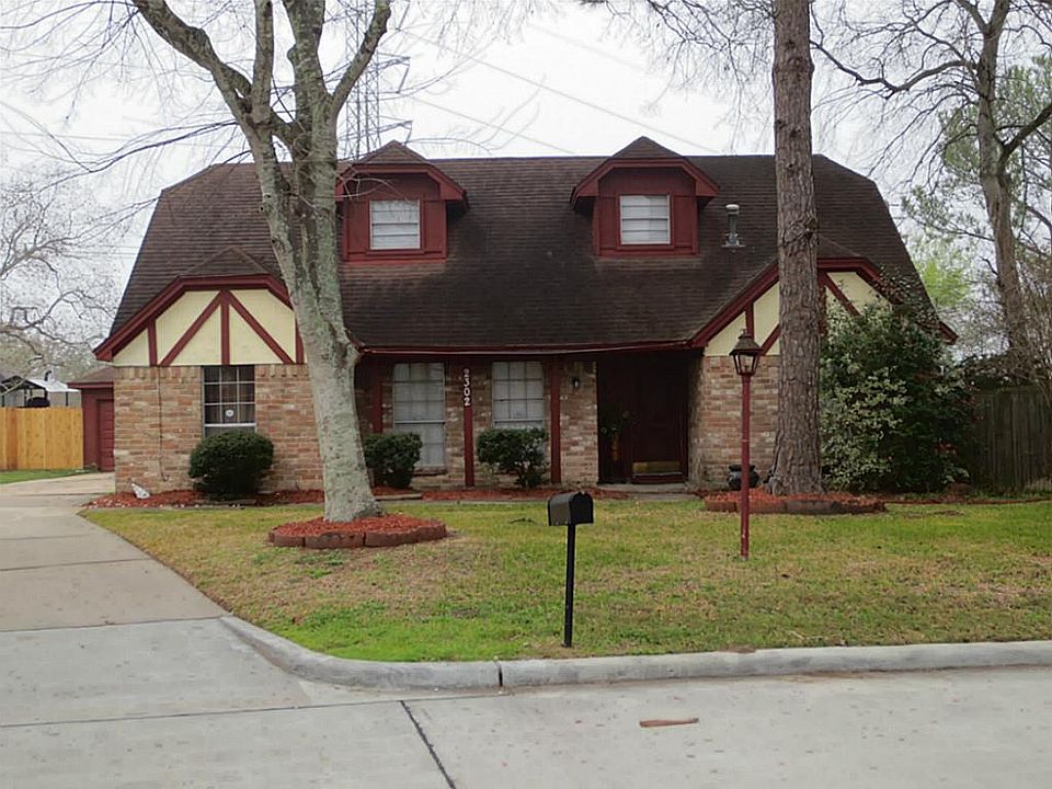 1st image of 2302 Ashmont Dr