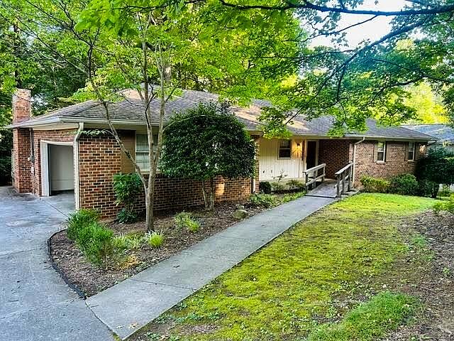 1st image of 3631 Woodcrest Cir NW