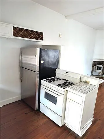 7426 Panola St — Photo 3