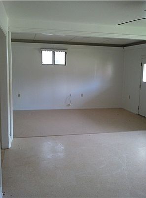 1st image of 202 Woodland Cir