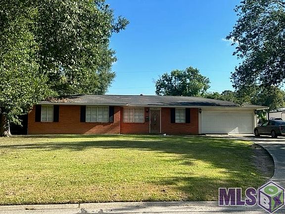 2nd image of 9333 N Parkview Dr