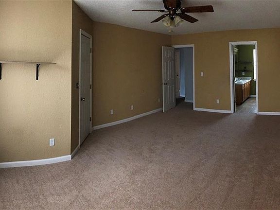 5th image of 10234 W Draycott Way