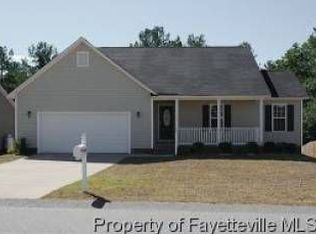 1026 Bramblegate Rd, Hope Mills, NC 28348
