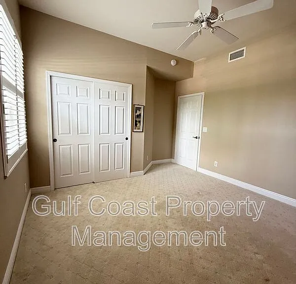 13860 Avon Park Cir — Photo 45