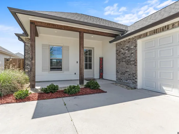 5159 Black River Rd, Darrow, LA 70725