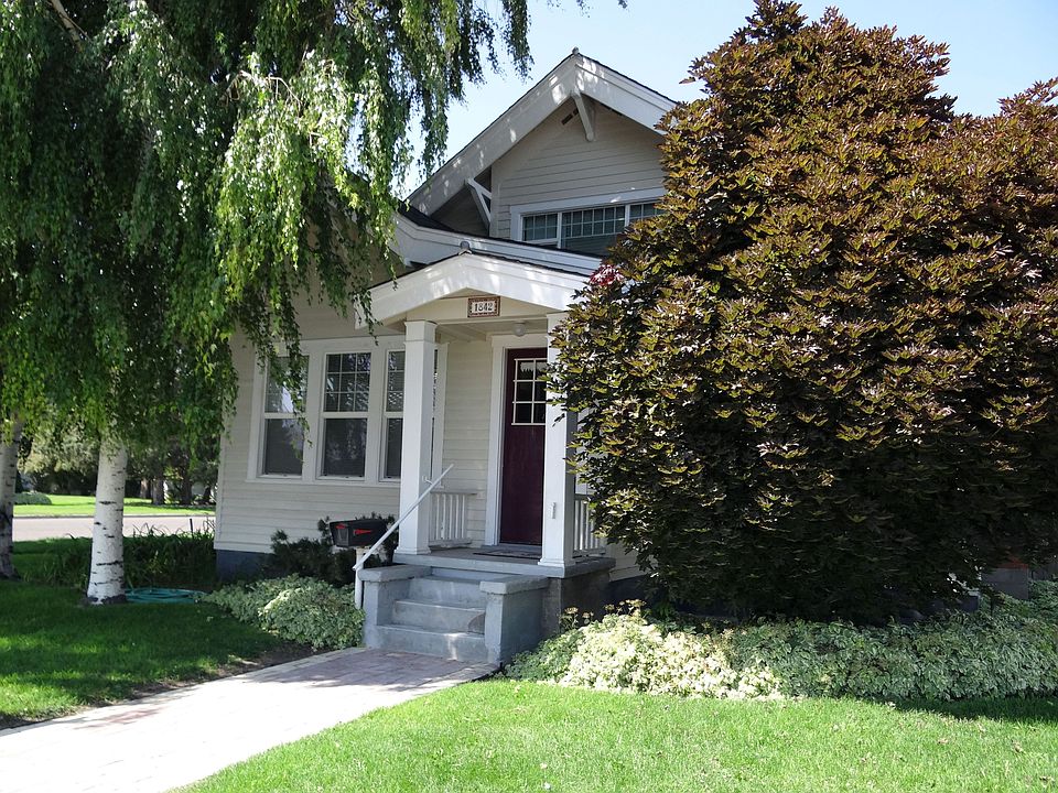 Front, East Side