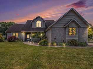 23096 Cottage Grove Ct, Elkhart, IN 46516