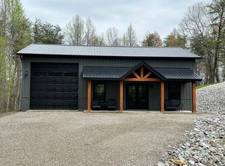 255 Harrison Ridge Ln, Burkesville, KY 42717