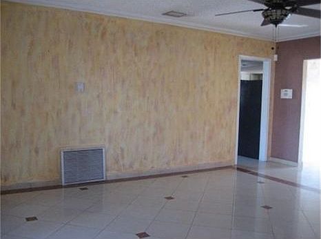 5th image of 6350 SW 9th Pl