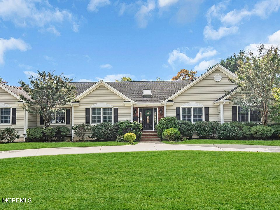 1st image of 14 Winhar Place