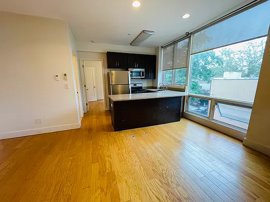 Rented by Voro New York | media 7