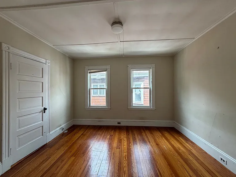 78 Bristol Rd — Photo 11