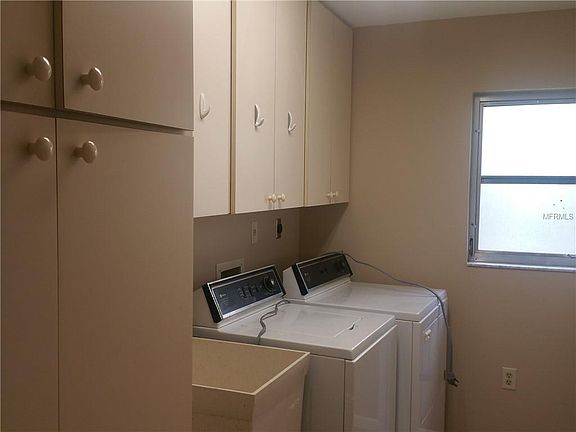 5th image of 3758 Prairie Dunes Dr