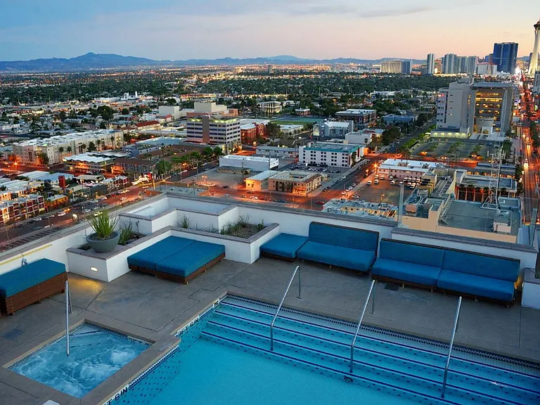 150 Las Vegas Blvd #2203 — Photo 37