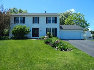 8435 Flat Car Cir, Cicero, NY 13039