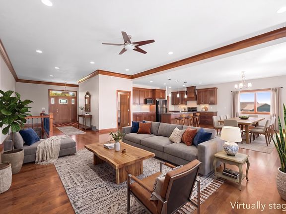 4th image of 48290 Arrowhead Pl