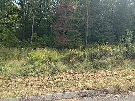 1st image of 1217 Dogwood Dr